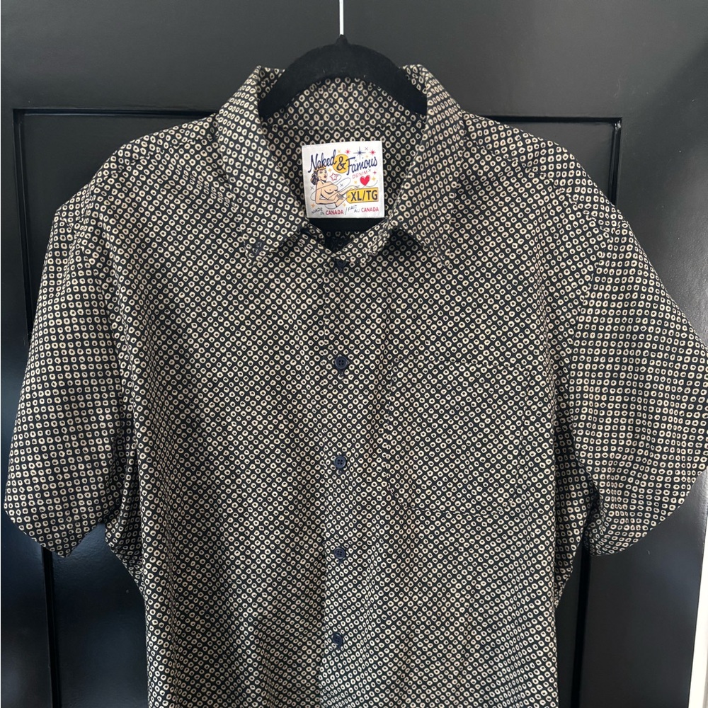 Naked and Famous short sleeve button up. Size XL